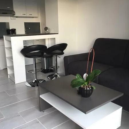 Apartman Avec Terrasse Parking