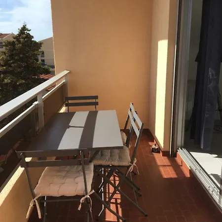 Apartman Avec Terrasse Parking *